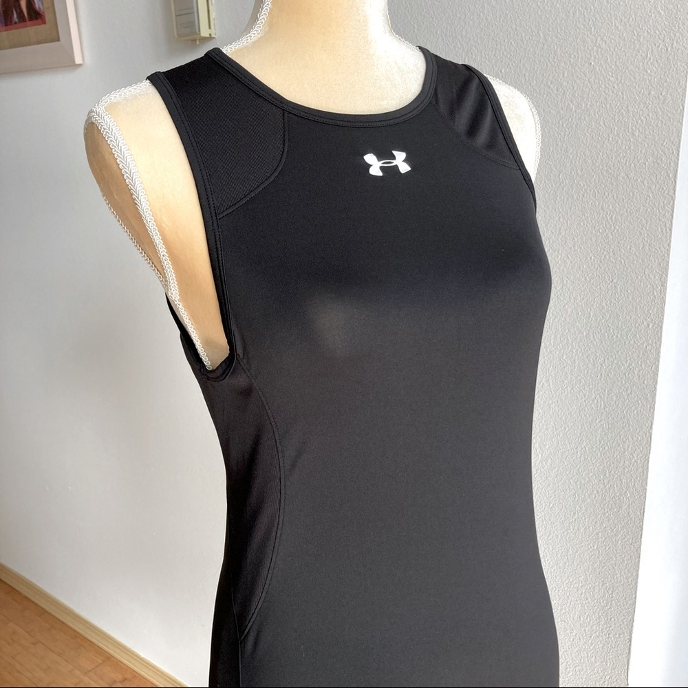 Under Armour Heat Gear Fitted Black Tank Top